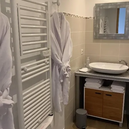 Les Etoiles De - D'hotes De Charme Pres De Rocamadour Au Coeur Du Parc Naturel Des Causses Du Quercy 4*