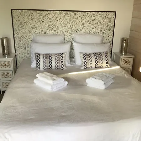 Les Etoiles De - D'hotes De Charme Pres De Rocamadour Au Coeur Du Parc Naturel Des Causses Du Quercy Bed and breakfast Calès