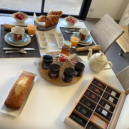 Bed & Breakfast Les Etoiles De - D'hôtes De Charme Près De Rocamadour Au Coeur Du Parc Naturel Des Causses Du Quercy 4*